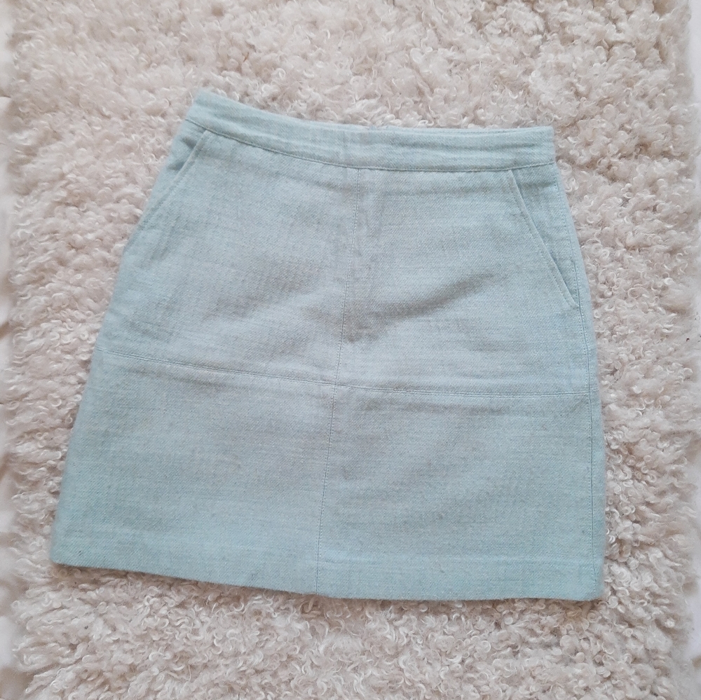 Wool skirt